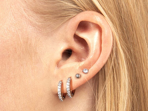 アクセサリー Petit Wave PAIR Pierced Earrings img_9315.png