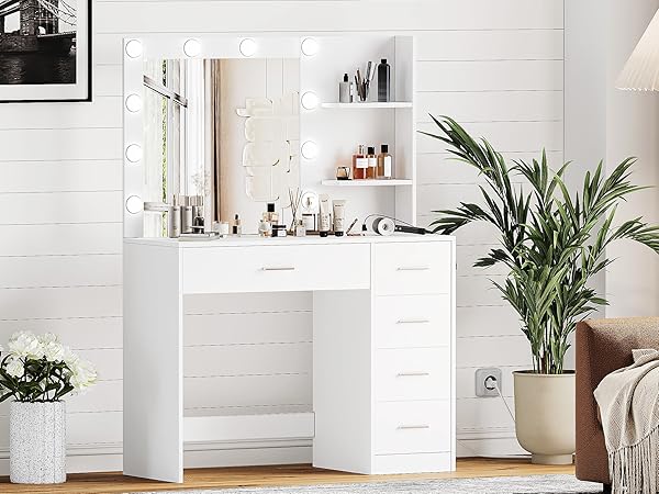 Amazon.com: Keehusux Vanity Table with Mirror and Lights, 3