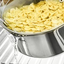 Casserole Tefal 16 cm, induction, acier inoxydable 18/10, garantie 10 ans, filtre à couvercle  
Casserole Tefal Duetto 1 0f87d887 2074 40be B828 913a8cd0d005. CR13,0,487,487 PT0 SX220 V1
