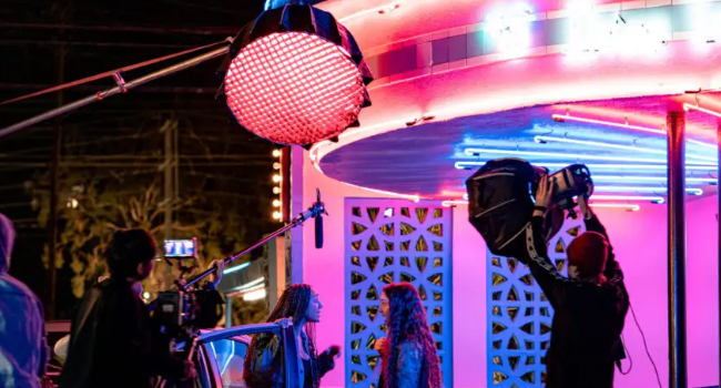 Large manufacture image 3