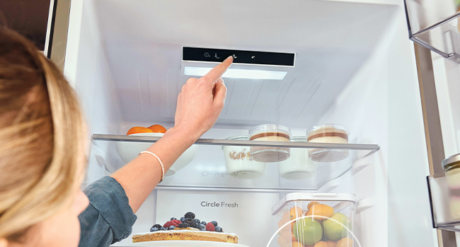 Hoover HOCT3L517EWWK-1 Freestanding Low Frost 55cm Wide Fridge Hoover HOCT3L517EWWK-1 Freestanding Low Frost 55cm Wide Fridge