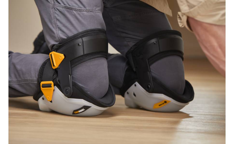 ToughBuilt - Heavy Duty Non-Marring Gelfit ™ Thigh Support