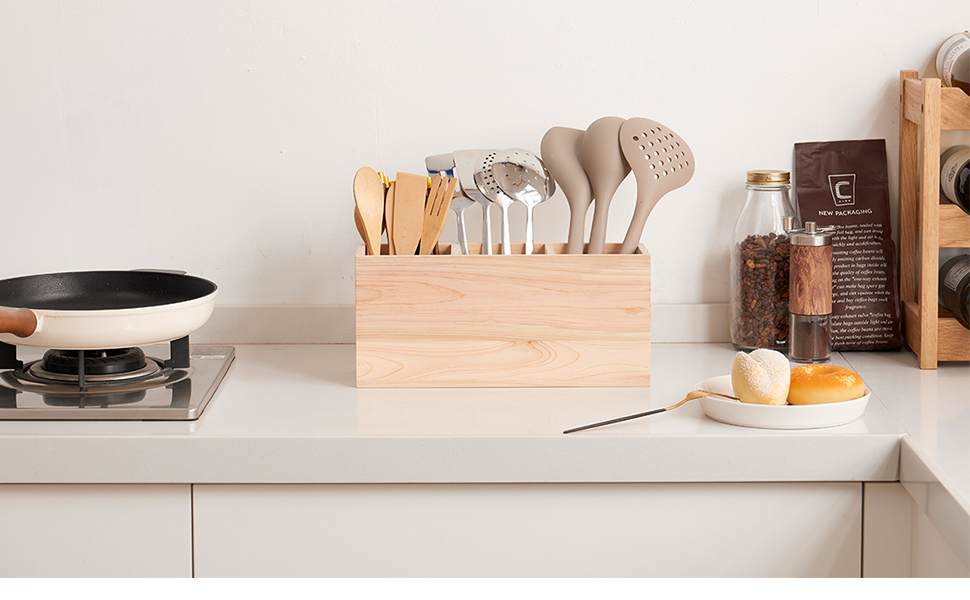 OAKERLAND Extra Large Utensil Holder Wall Mount, Hinoki Cypress Wood