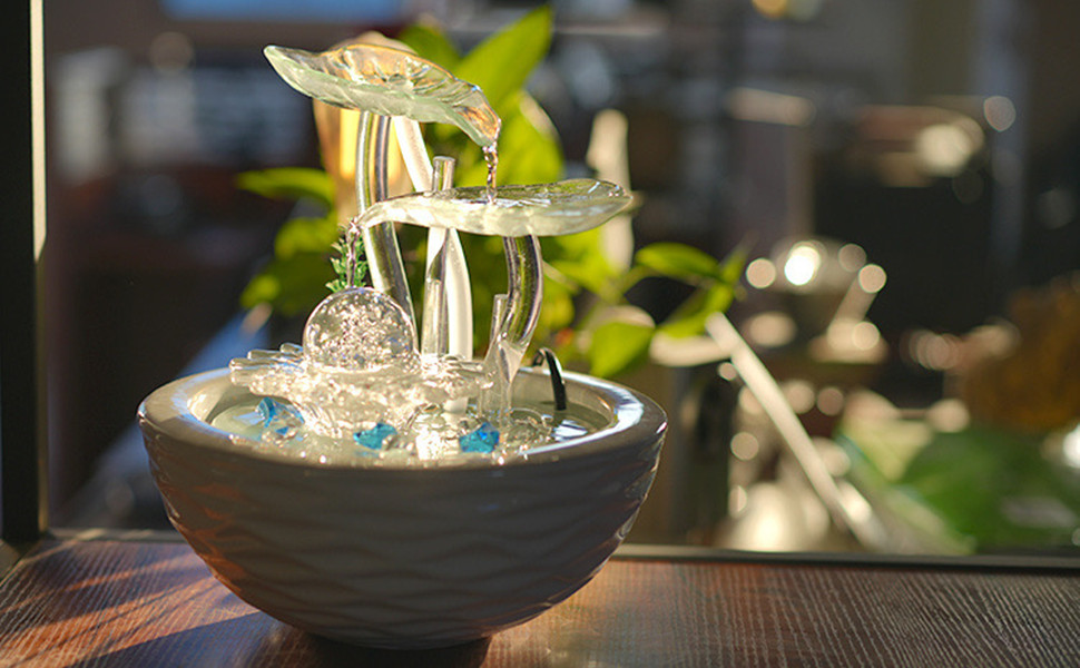 Amazon.co.jp: [SYZHXHKL] 卓上噴水 ミニ滝 卓上水の噴水 屋内飾り工芸