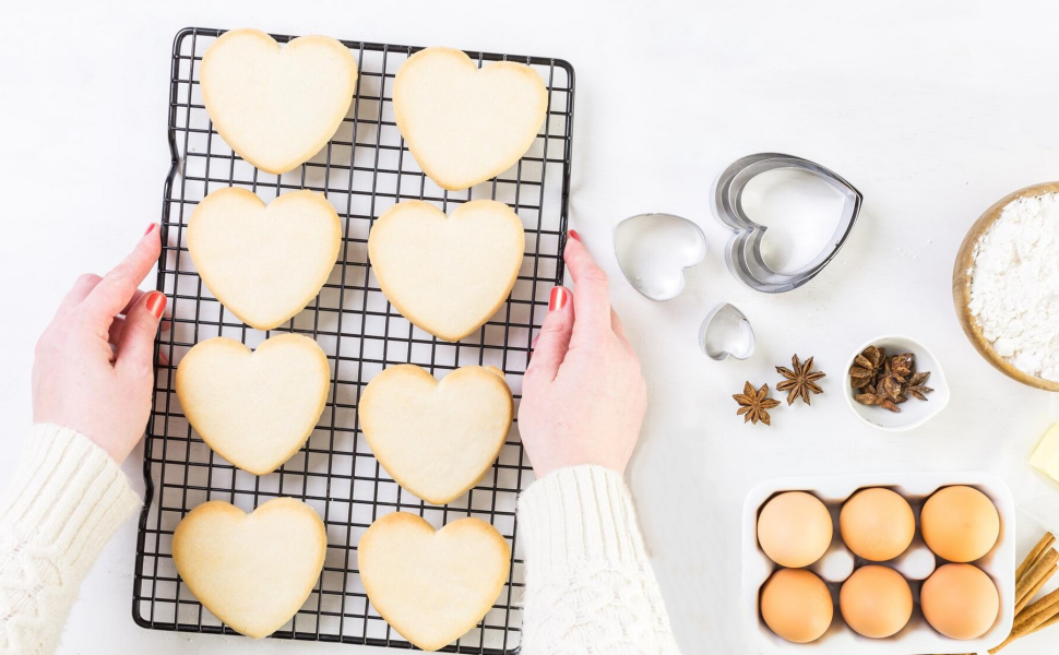 JOB JOL Cookie Cutters 6 PCS, Heart Cookie Cutters, 2'' to 4'', for Valentine's Day