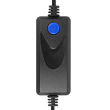 Schwarzer rechteckiger elektronischer Netzadapter oder Controller mit blauer Anzeigelampe und angeschlossenem Kabel.