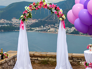 wedding arch