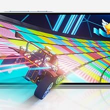 Um Galaxy A55 5G exibindo uma cena de jogo de corrida com um veículo dirigindo em uma pista.