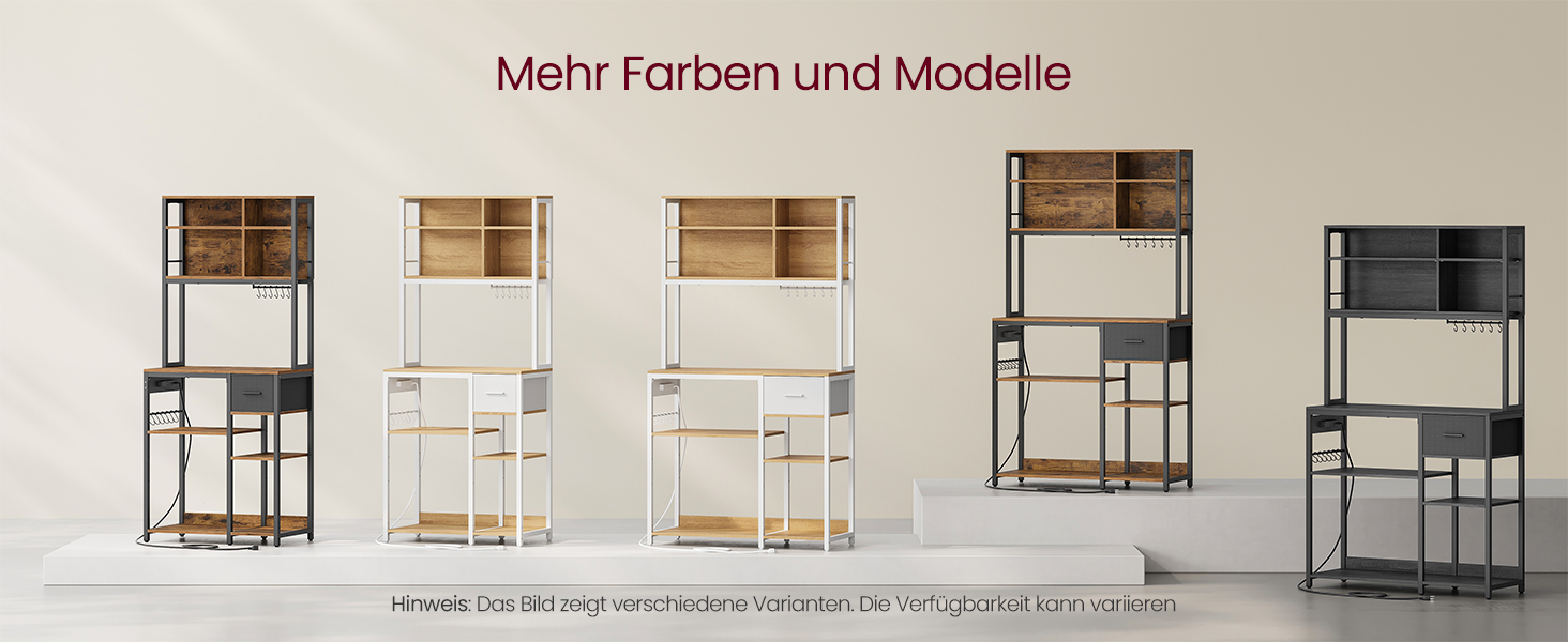 Ausstellung von fünf modularen Regalen in verschiedenen Ausführungen, die verschiedene Konfigurationen mit Holz- und Metallkomponenten zeigen