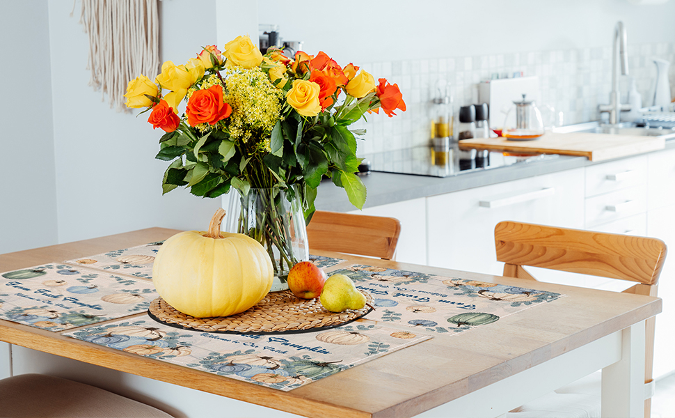 ARTHMOM Blue Pumpkin Fall Thanksgiving Placemats Set of 4