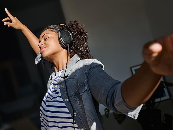 Amazon.com: Sennheiser HD 505 - Wired Headphones Over Ear with