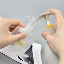 portable fluid travel bags