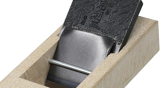 鉋 龍馬 Amazon.com: KAKURI Large Japanese Hand Plane for Woodworking