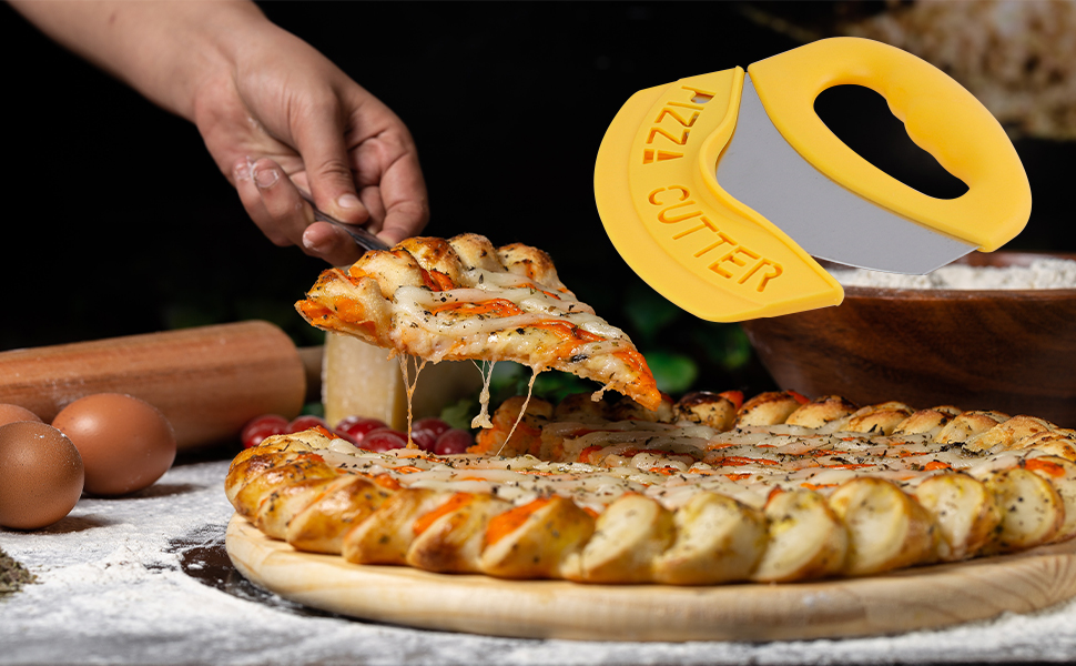 Stainless Steel Pizza Cutter with Cover, Premium Pizza