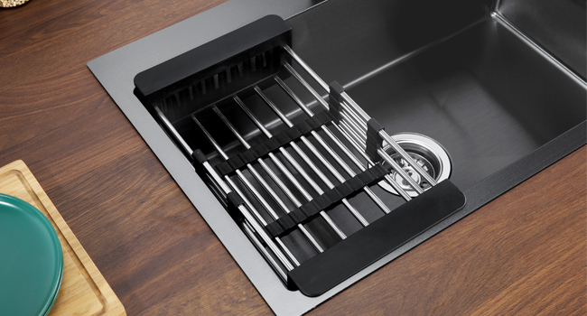 fregadero con escurridor