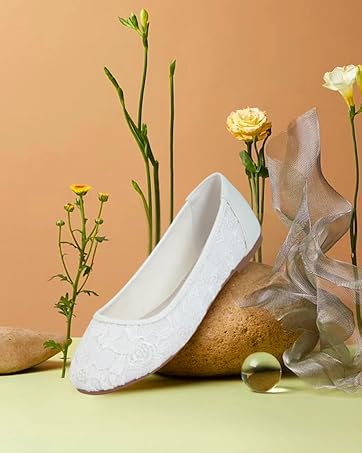 round toe flats for women