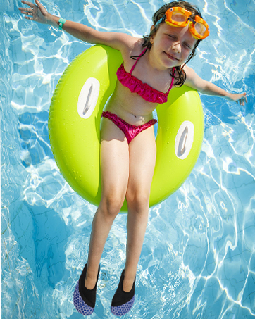 kids water shoes