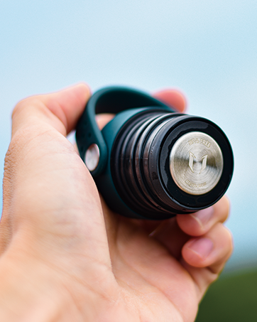 Super Sparrow Gourde Isotherme - 18/10 Ultra Léger Bouteille Isotherme - 350ml, 500ml, 750ml - Gourde INOX Bouche Standard - Gourde Enfant sans BPA, pour Sport, Voyages, L'école, Bureau, Maison 1