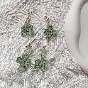 four-leaf clover crochet earring