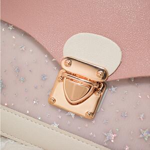 Pretty girl mini shoulder bag