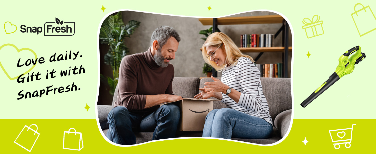 Pubblicità per SnapFresh con una coppia che apre un pacco su un divano. Il testo recita «Love daily». Regalalo con SnapFresh. Icona verde del soffiatore di foglie nell'angolo