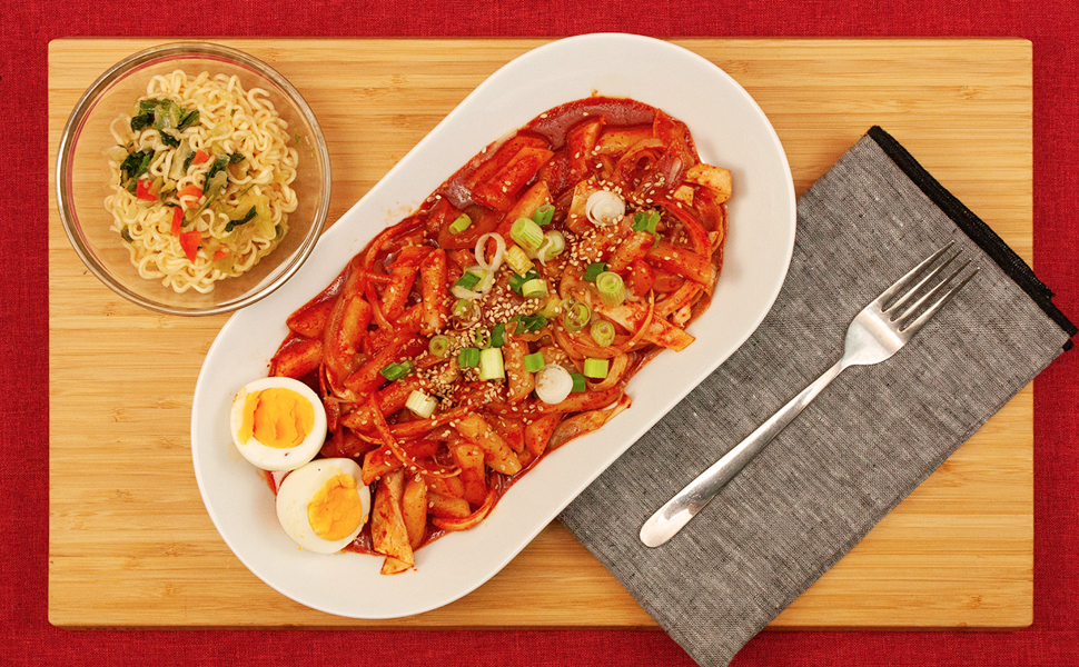 Koreanische Reiskuchen Reis Sticks für Tteok-bokki - Inkl. Broschüre ... Koreanische Reiskuchen Reis Sticks für Tteok-bokki - Inkl. Broschüre ...