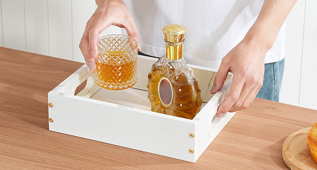 drinks trolley