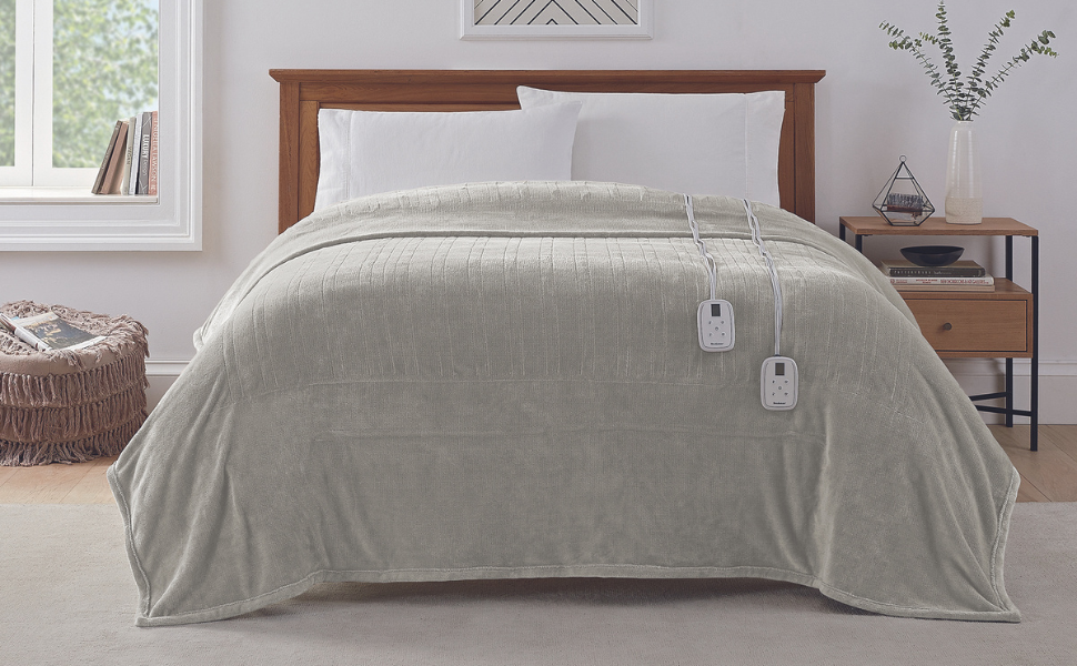 Brookstone Home Decor Full Size Ultra Soft Velvet