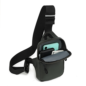 バッグ MM MINI CROSSBODY POUCH MM MINI CROSSBODY POUCH