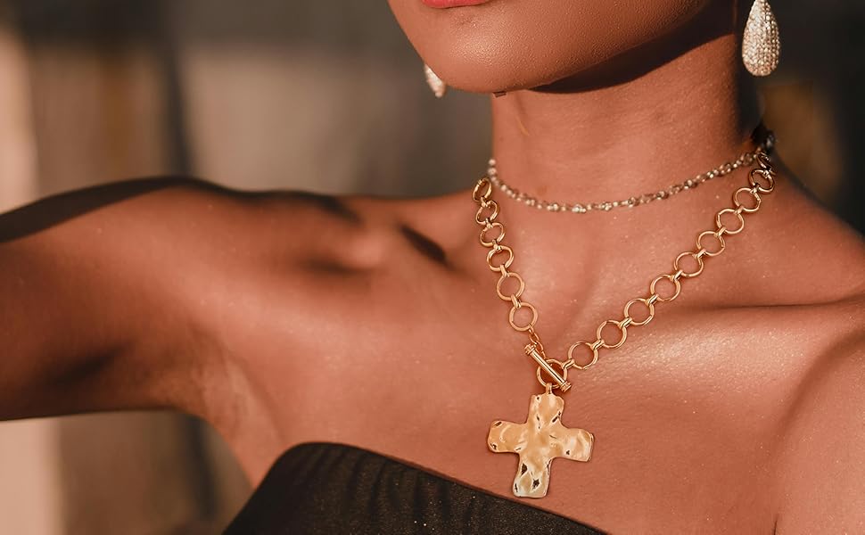 Chunky Gold Necklace for Women