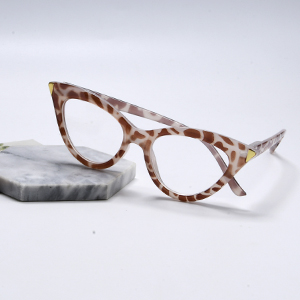 women cheater glasses