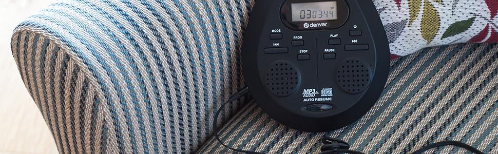 Portable CD player with speakers