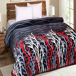 heavy blanket, light weight blanket, travelling blanket, gifting blanket