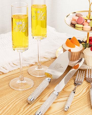 wedding glasses for bride and groom