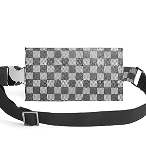 Close-up of the elastic band on the travel wallet for flexibility and a comfortable fit.