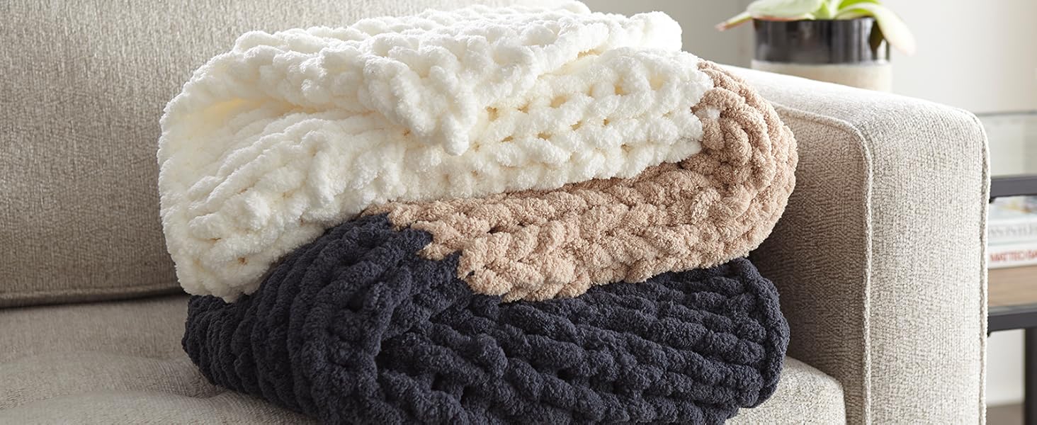 Catherine Chunky Chenille Yarn, 2 Pack, White, 41 Yards Each, Gauge 7 Jumbo 1e0170c6 3191 4106 B8ca 34a3adc2769f. CR0,126,1600,656 PT0 SX1464 V1