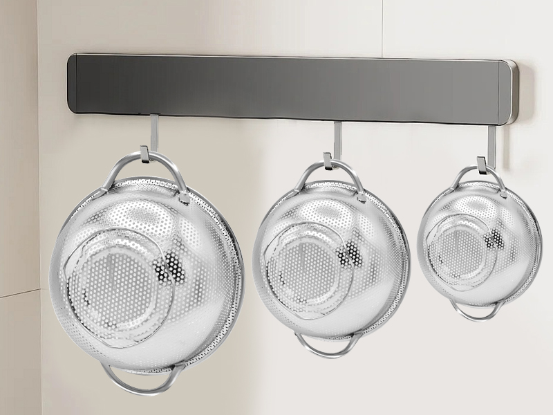 colanders &amp; food strainers