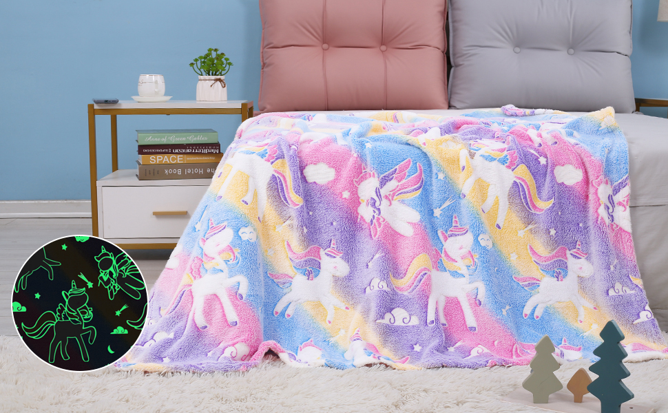 Cloele Glow in The Dark Throw Blanket for Girls 50 x 60 Unicorns Gift Blanket Soft Cozy Fleece