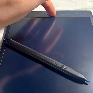 just push the button to activate Boogie Board’s unique Quick Clear technology.