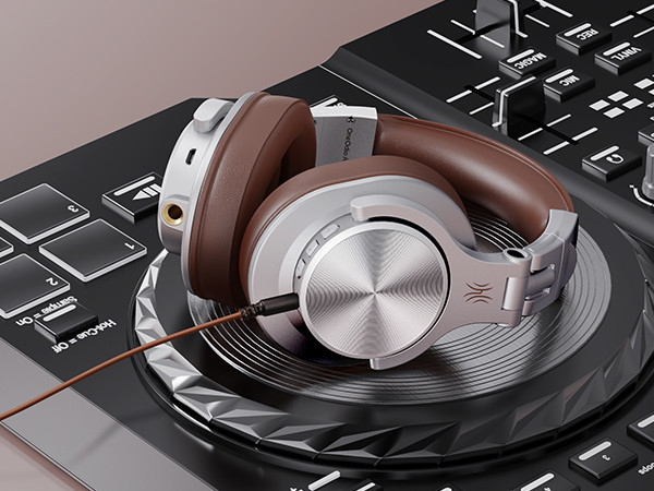 Amazon.co.jp: OneOdio ヘッドホン Bluetooth 5.2 ワイヤレス