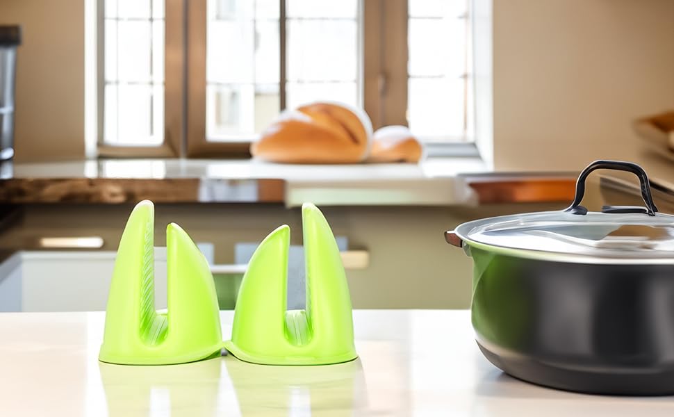 Barvivo Silicone Pot Holders Mini Hot Pads and Oven Mitts