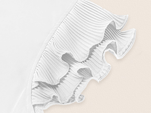 Beautiful lotus sleeves make your clothes look more designed