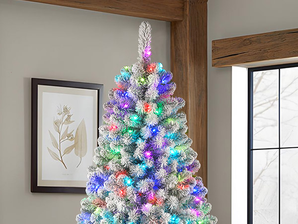 SHareconn 6ft Prelit Snow Flocked Artificial Holiday