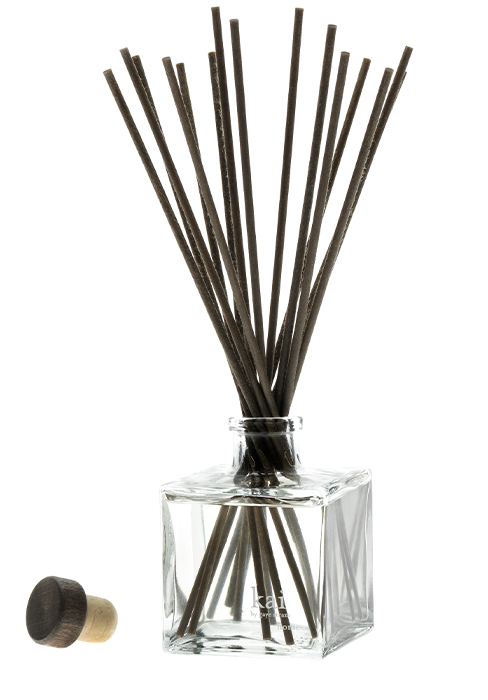 home fragrance reed diffuser fresh clean floral gardenia ocean water beach