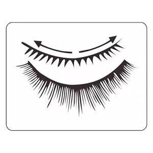 Attach false eyelashes to the roots of your eyelashes to make it more natural.