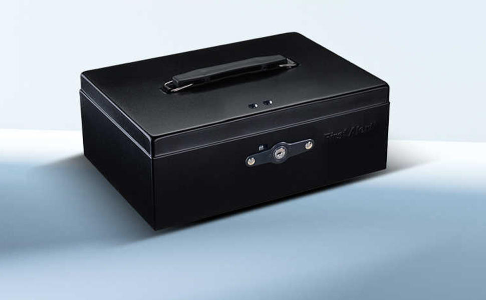 アンティーク　手提げ金庫？　物入れ　ミニ箪笥 金庫 盗難防止 手提げ金庫 小型 ミニ金庫 鍵付き 防犯 紙幣整理