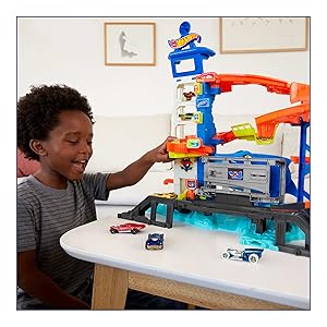 Small manufacture image 3
