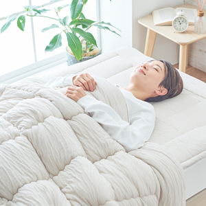 【Rei】とろけるふとん enifea2 肌掛け⭐︎シングル⭐︎さくらホワイト Amazon｜とろけるふとん enifea 2 肌掛け布団 S(シングル