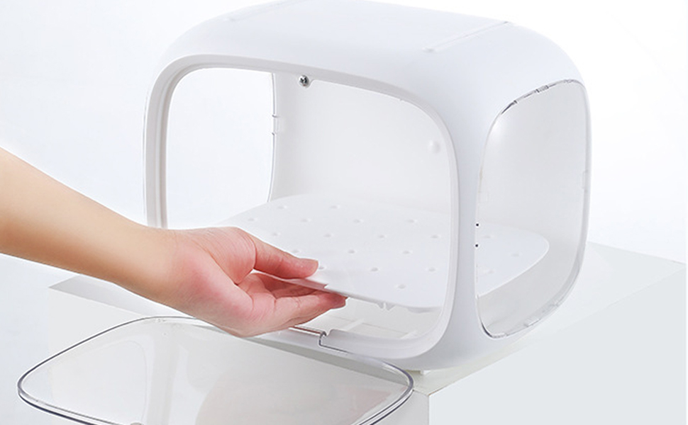 仕切り板は取り外し可能 台座の展示はもっと多様である