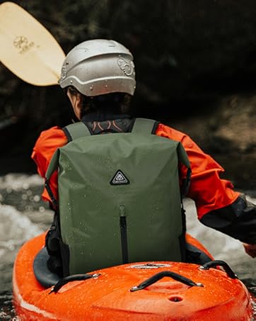 175 DRY BACKPACK